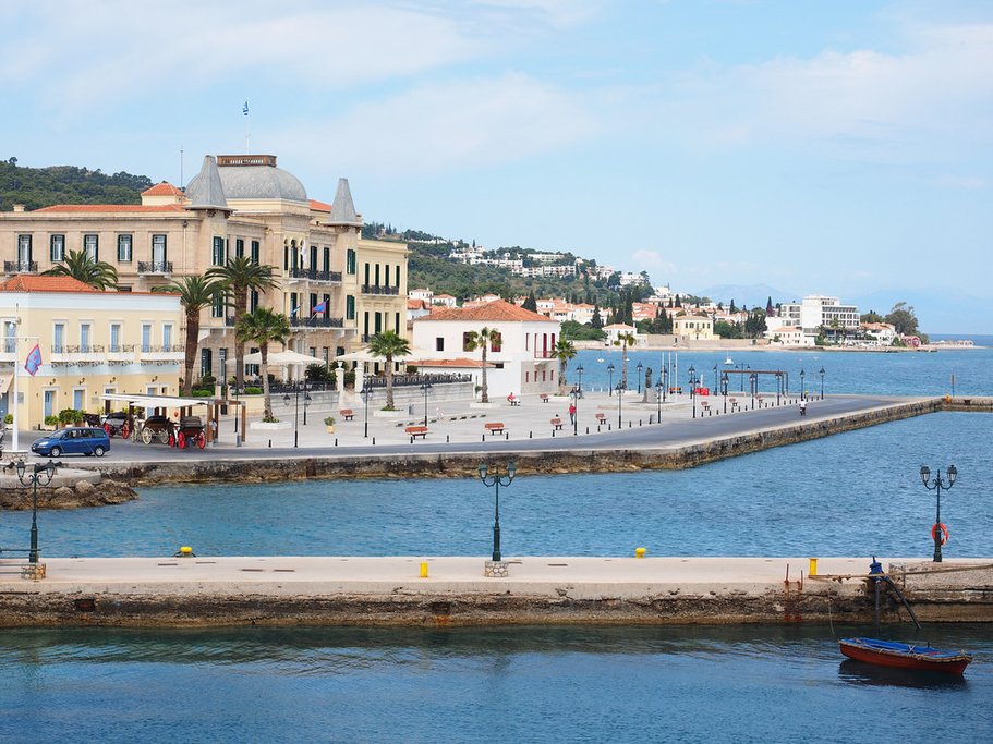 Spetses harbor