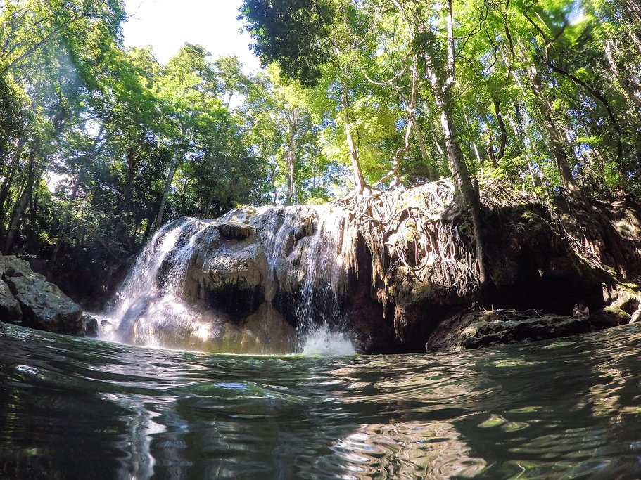 Finca Paraiso Hot Springs Waterfall