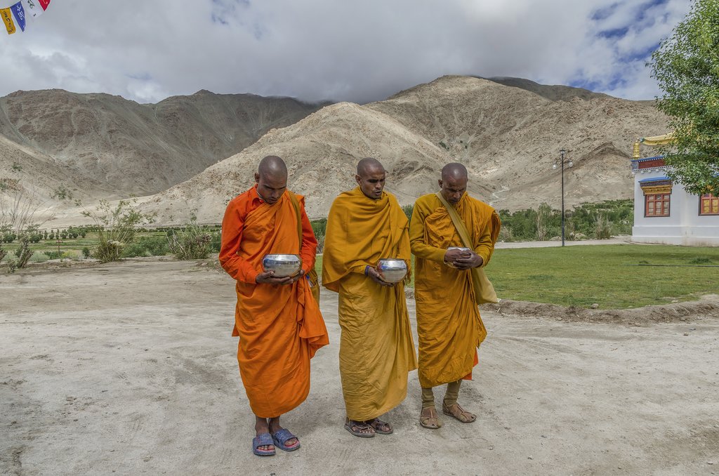 Buddhist monks in Sakti