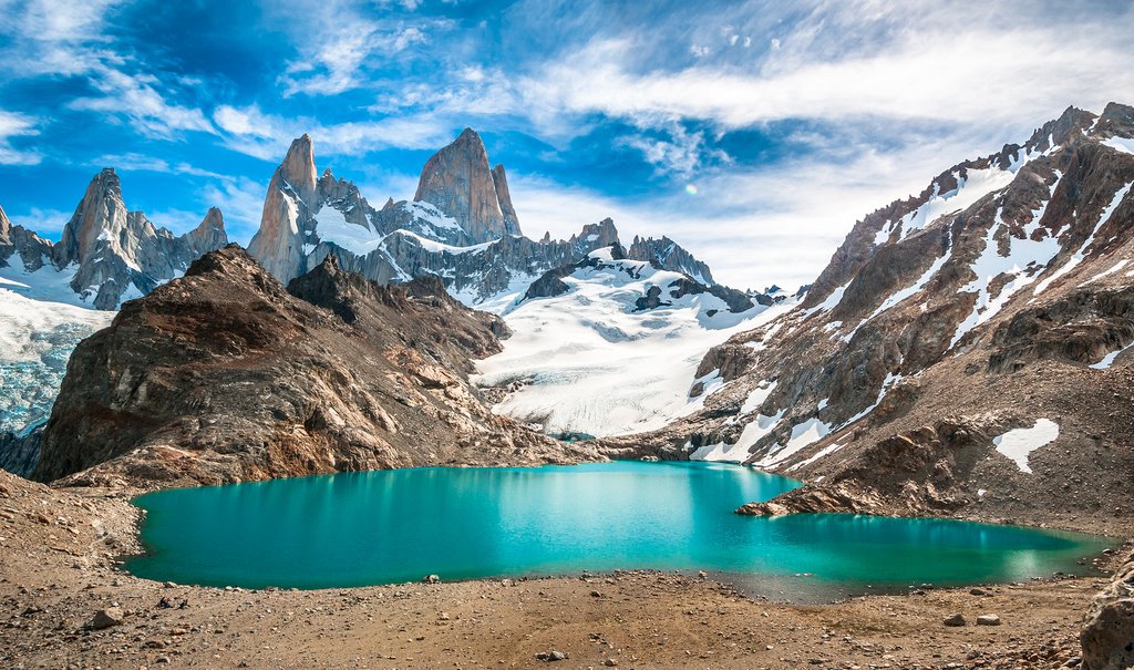 Admire the view from Laguna de los Tres