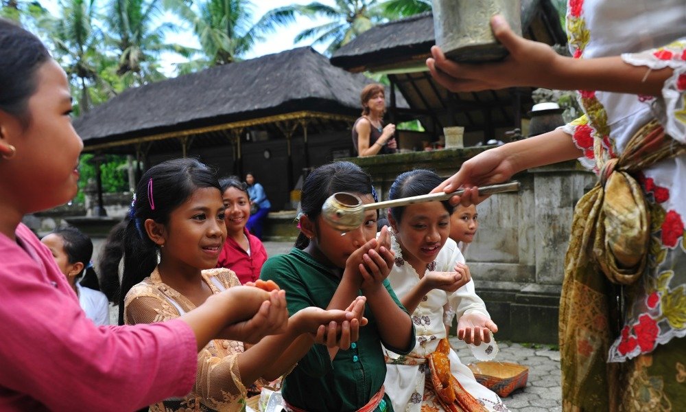 Cultural Immersion and traditions at Rumah Desa