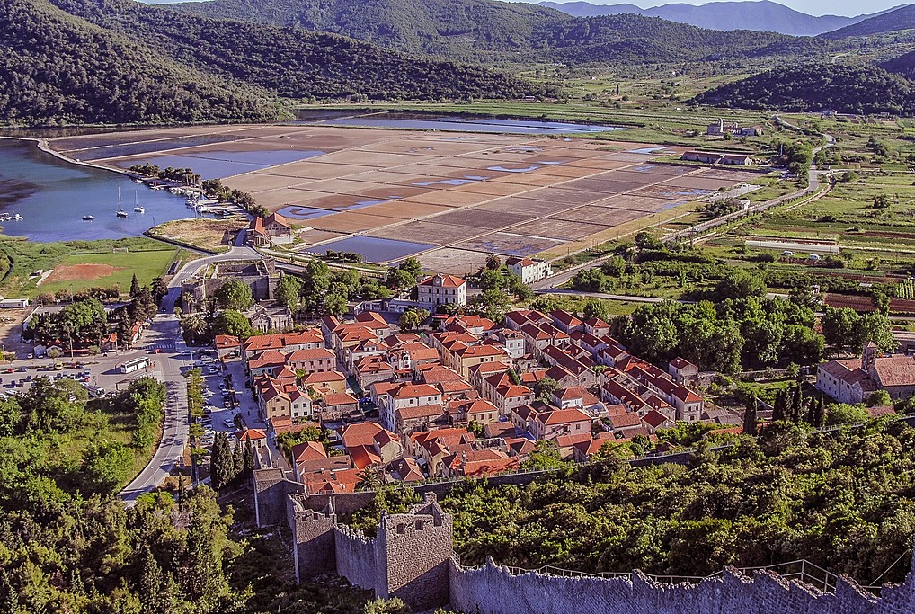 Ston and the famous salt plants - vie from the Walls