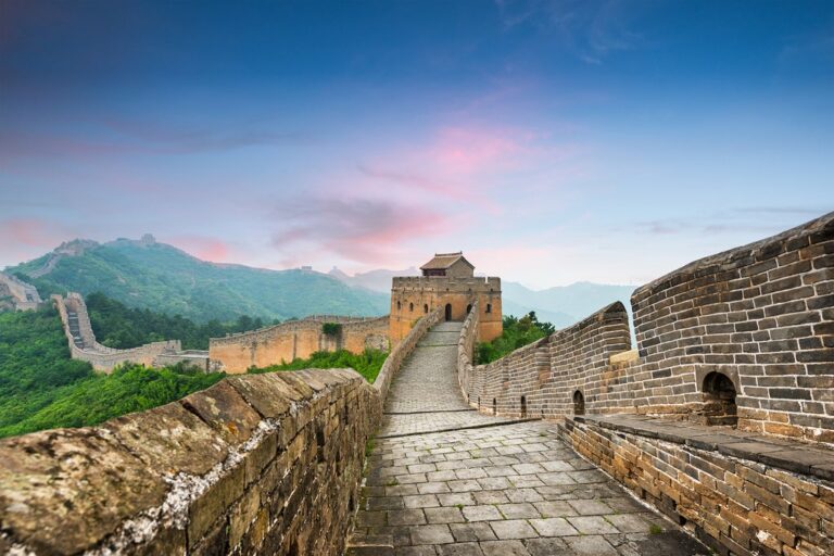 Tour of Shanghai, Chengdu, Lhasa, Xi'an, & Beijing - 14 Days