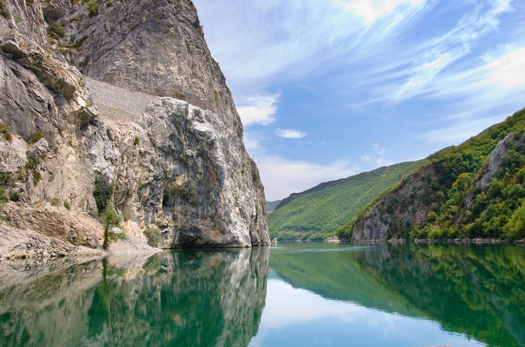 Steep cliffs on Koman-Fierza Lake