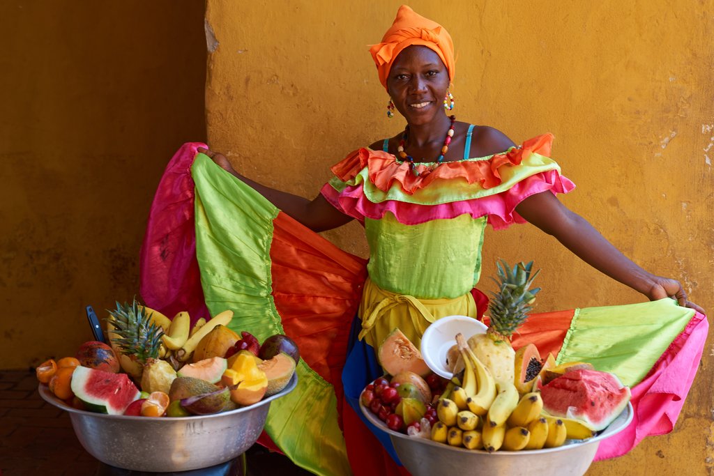 Palenquera (fruit vendor) in traditional dress