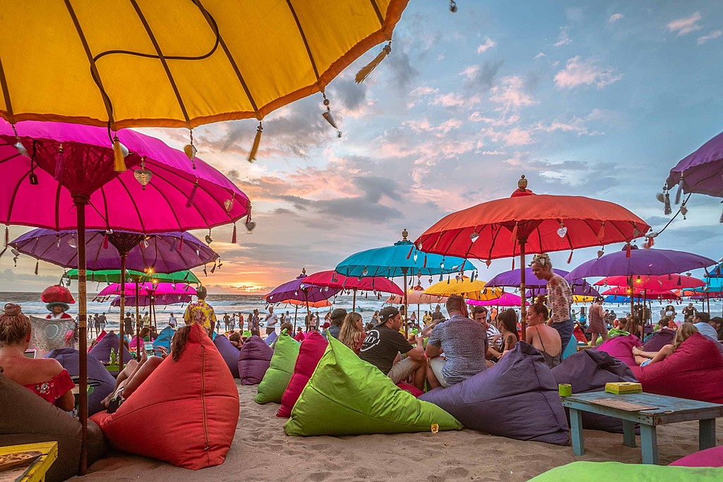 Relax on the beach in Seminyak