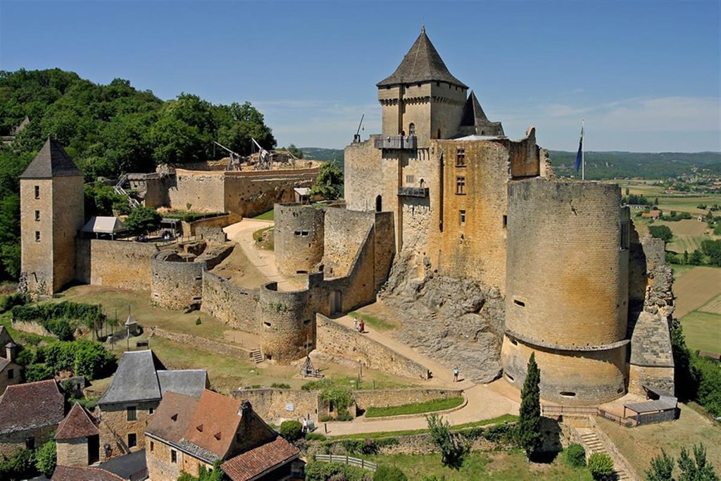 Castle of Castelnaud la Chapelle