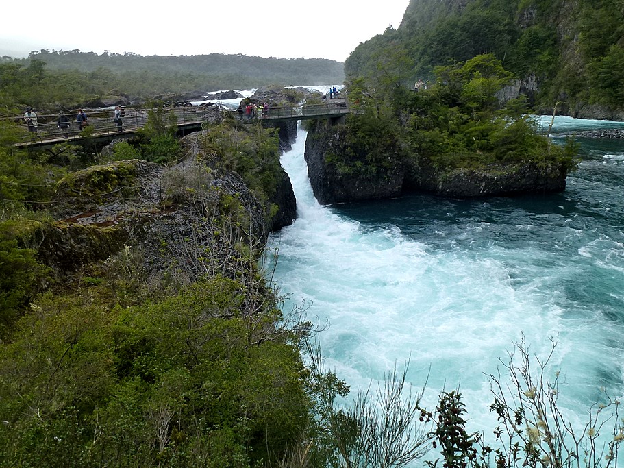 Petrohué Falls