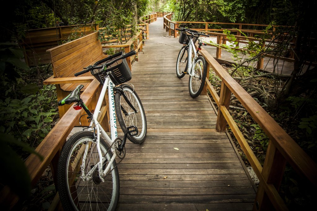 Bike ride around the island, Baru