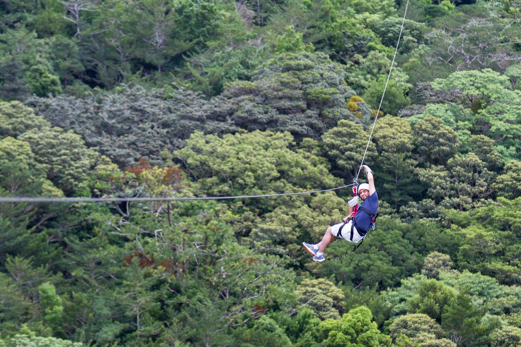 Ziplining, Costa Rica