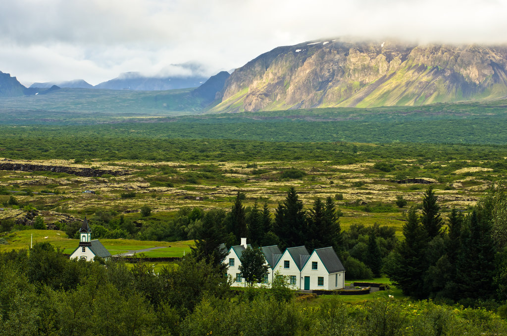 Along the Golden Circle: Þingvellir national park