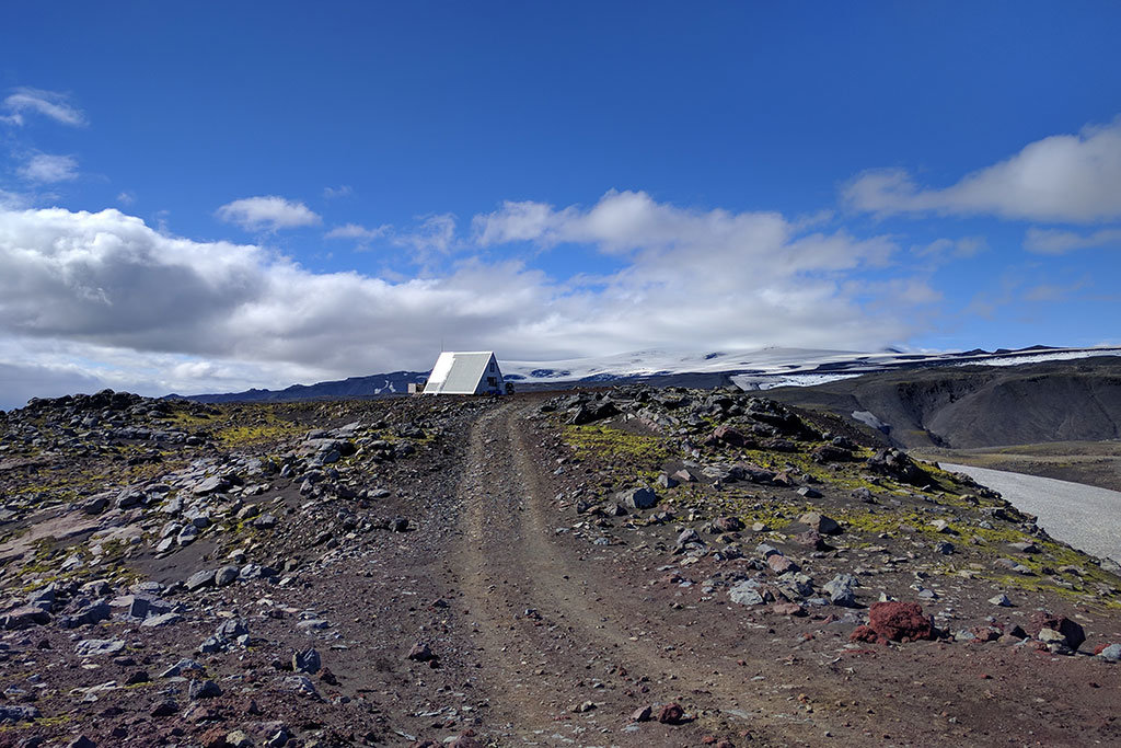 Fimmvörðuháls Mountain Hut