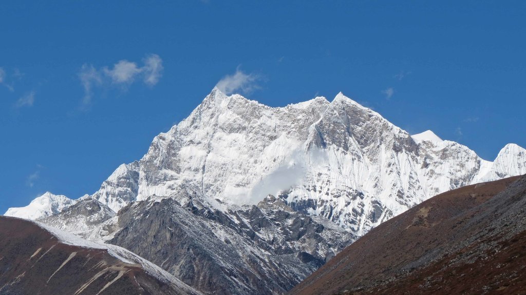 Snow peaks