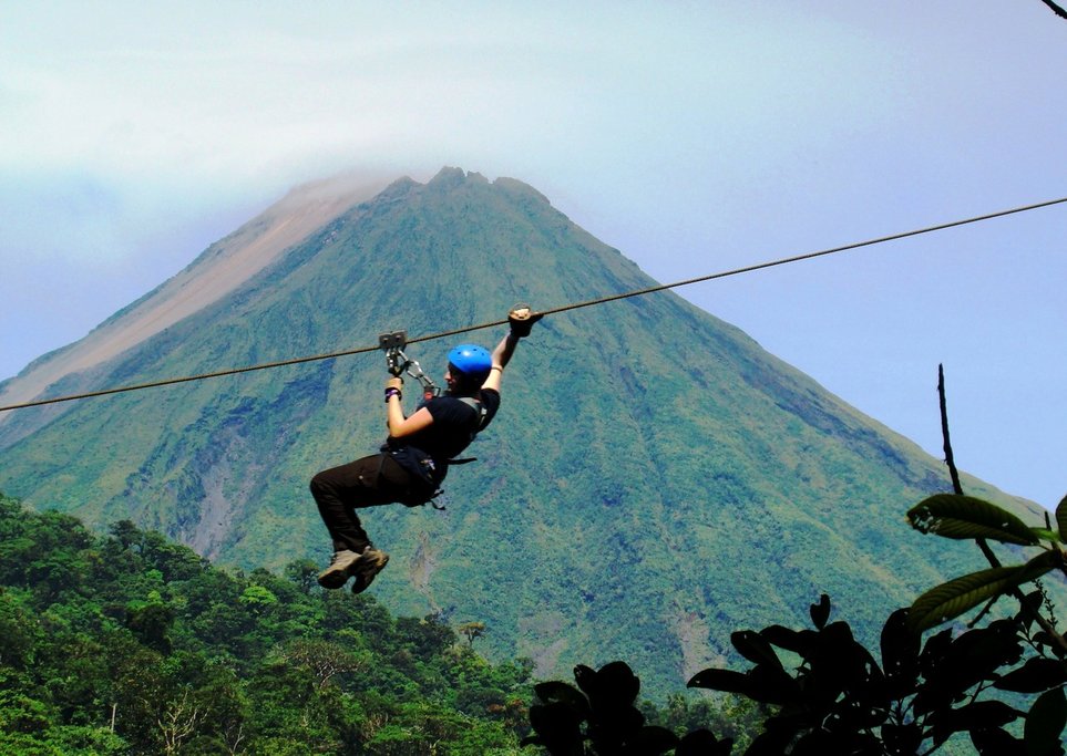 Zip-line adventure in Arenal