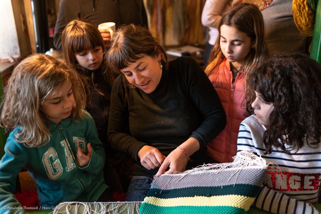 Lena Helps You Explore Different Arts and Crafts - Photo from MAMAKITA