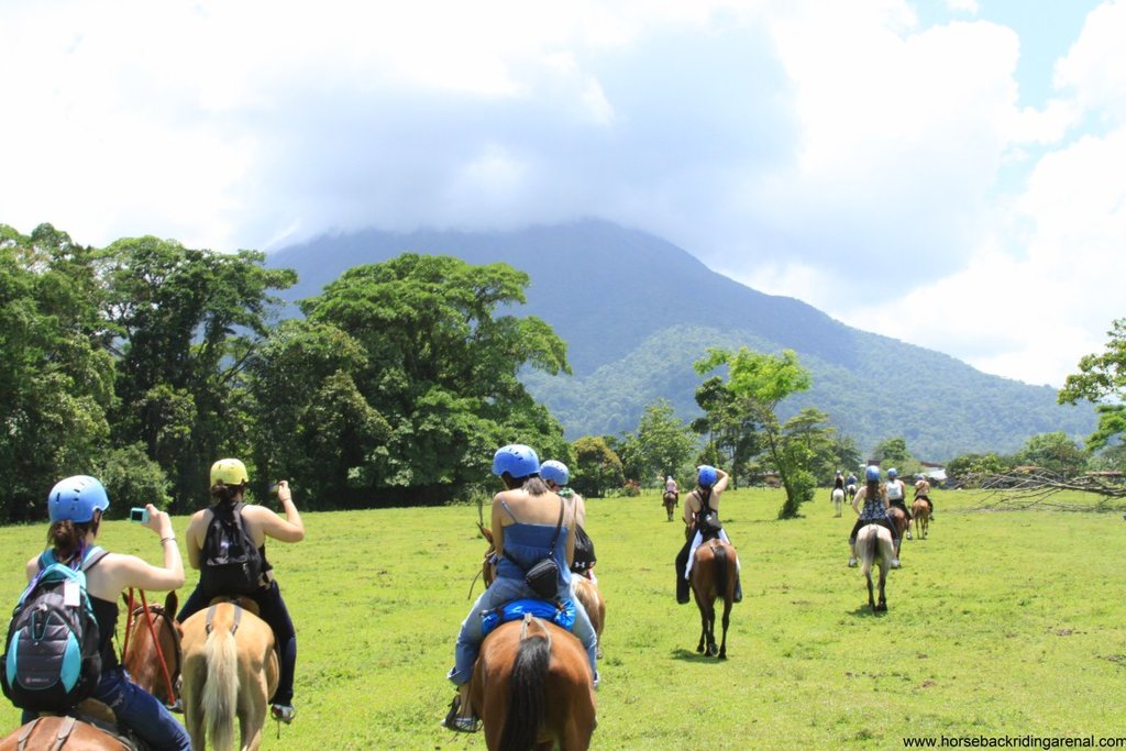 Horseback Riding to La Fortuna Waterfall