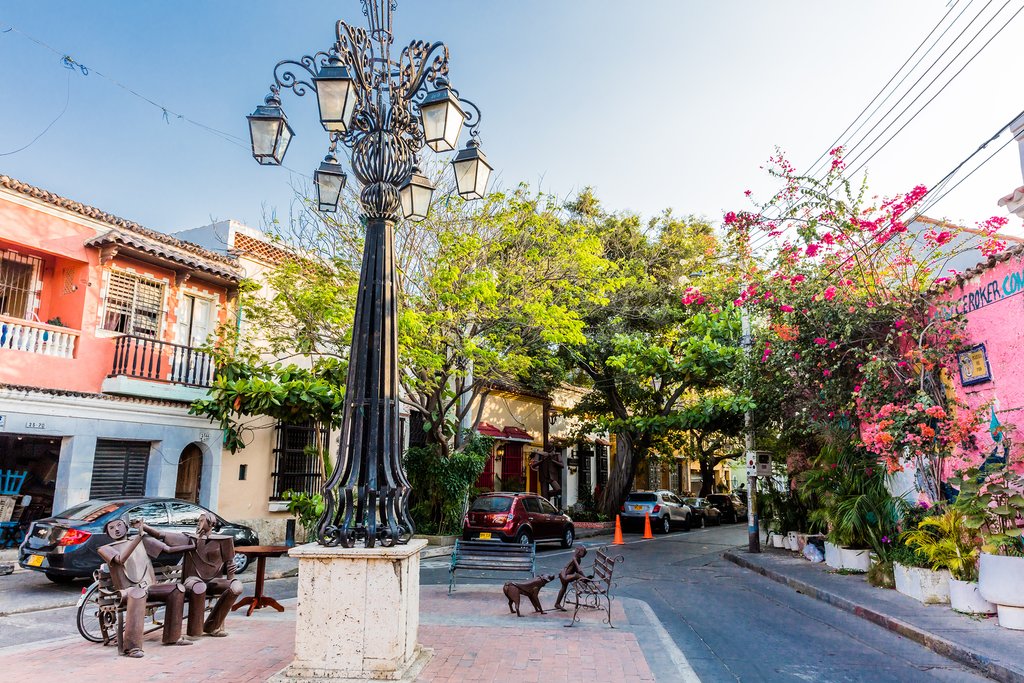 Colorful Squares of Cartagena