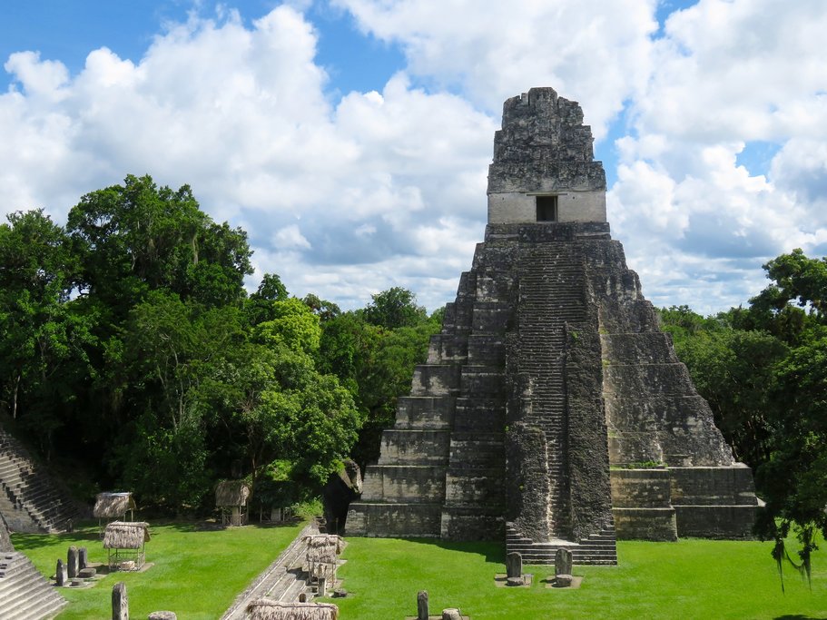 Mayan ruins Tikal