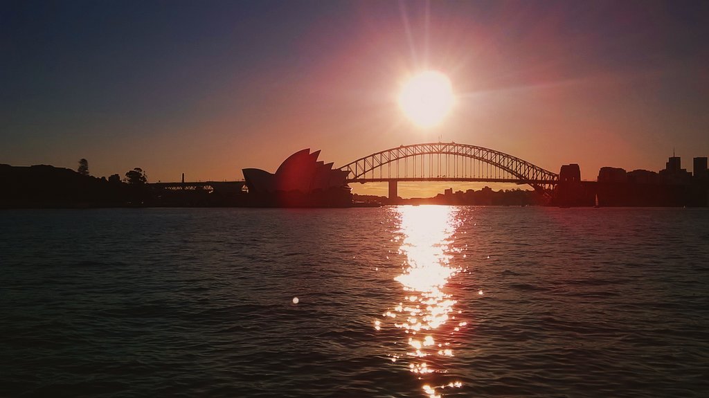 Sydney Opera House & Harbour Bridge