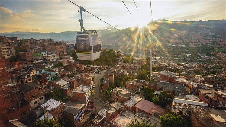 The fantastic metro cable of Medellin