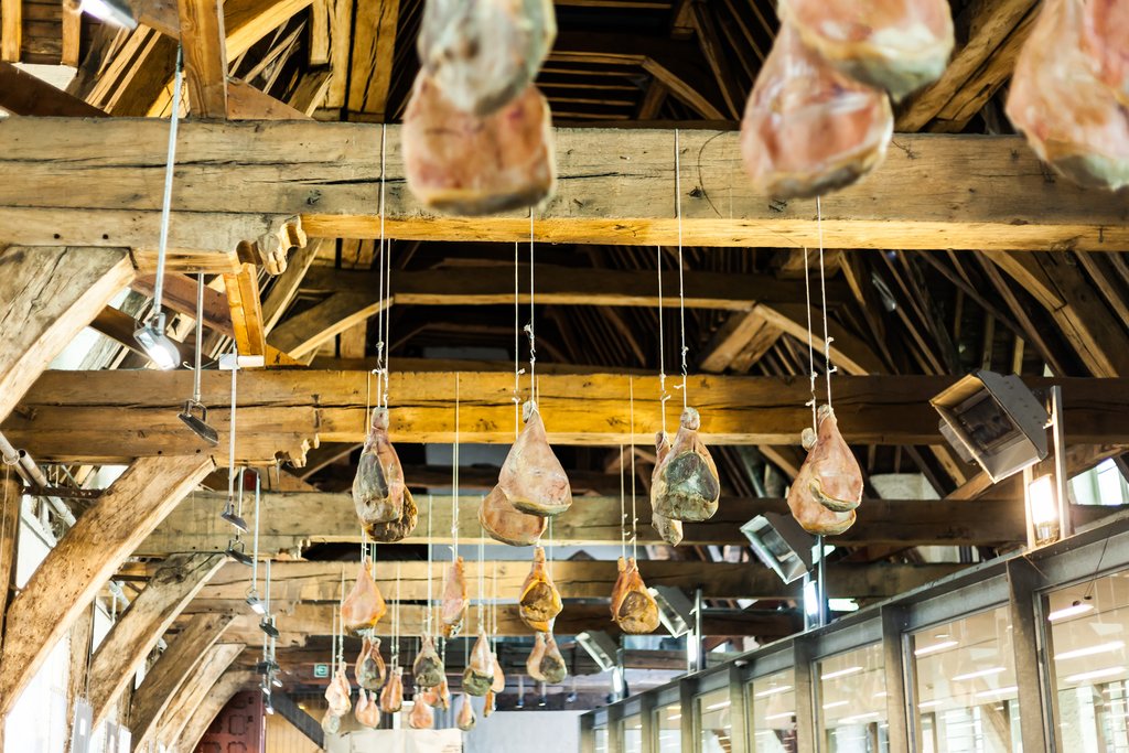 Dry cured hanging ham