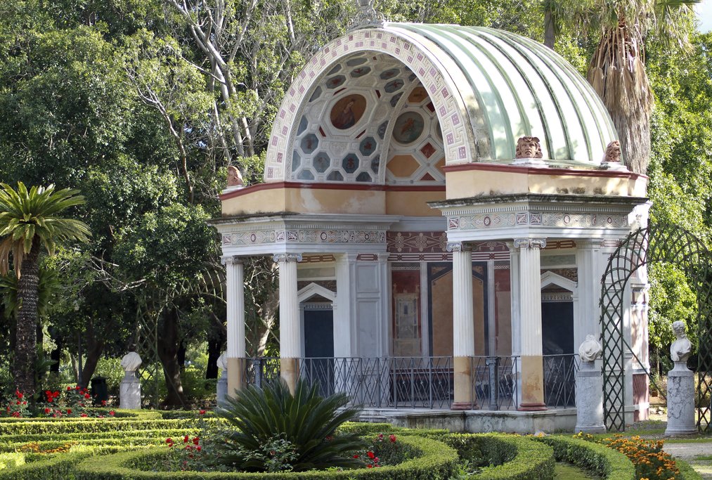 Italy - Sicily - Palermo - Villa Giulia - Excedra