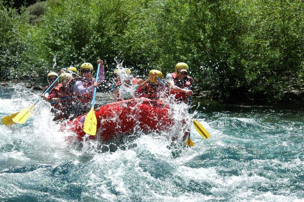 Conquer Class III-IV rapids on the Manso River