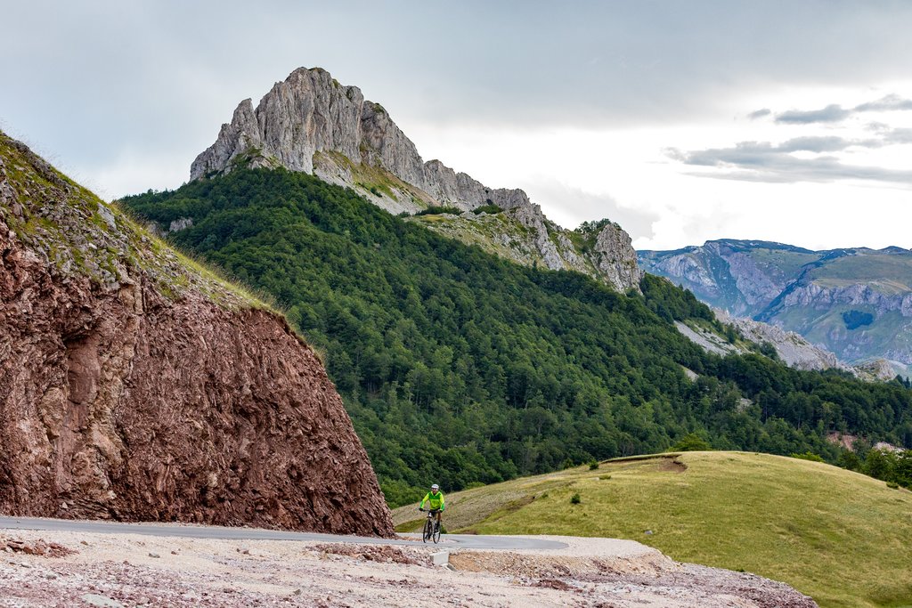 Caravan road through the Prenj, Visocica, and Bjelasnica ranges