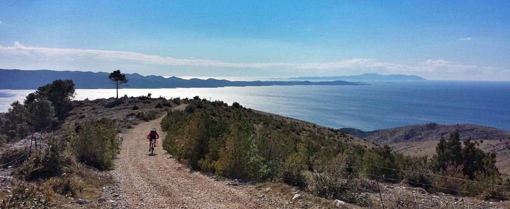 Cycling on Brač