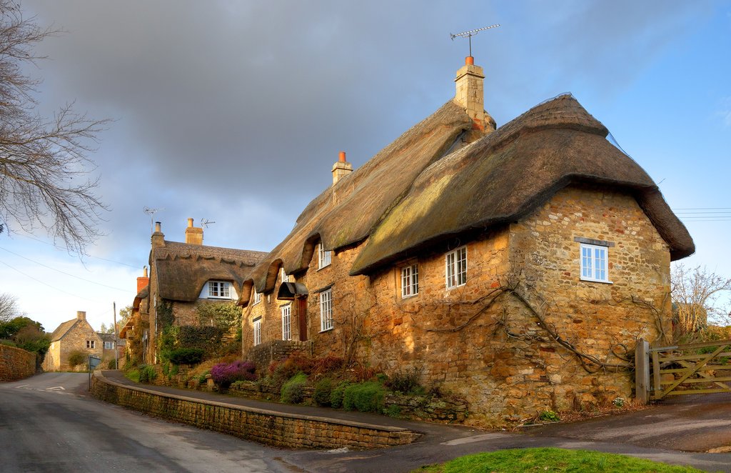 A thatch-roof stone house in Ebrington