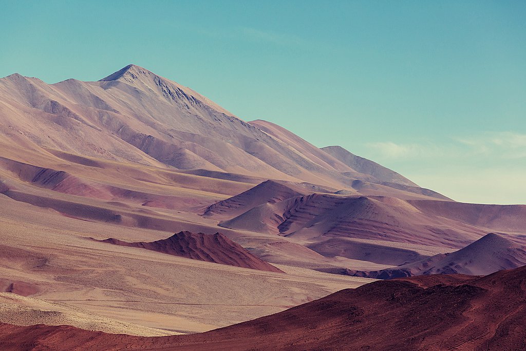 Mountain landscapes in La Puna