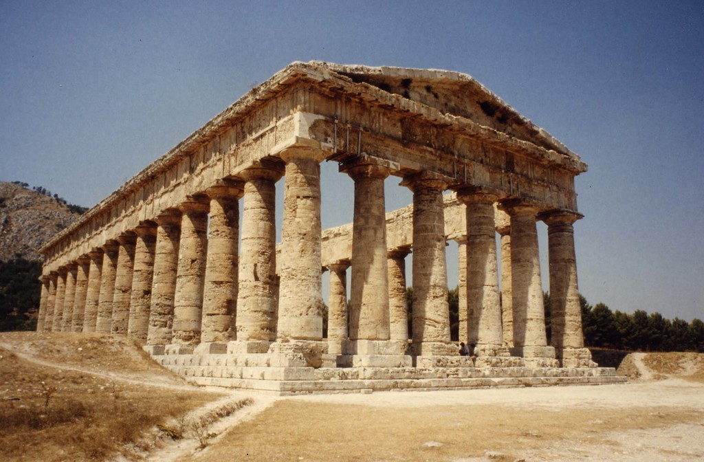 The 2400 year old Greek temple