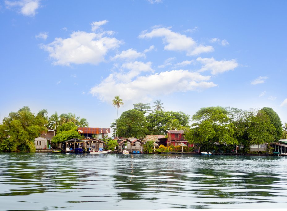Tortuguero Town