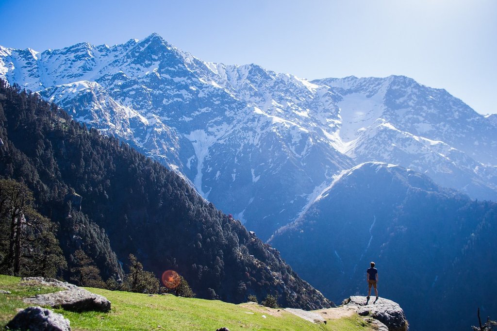 A stunning view on the trail through the Himalayas