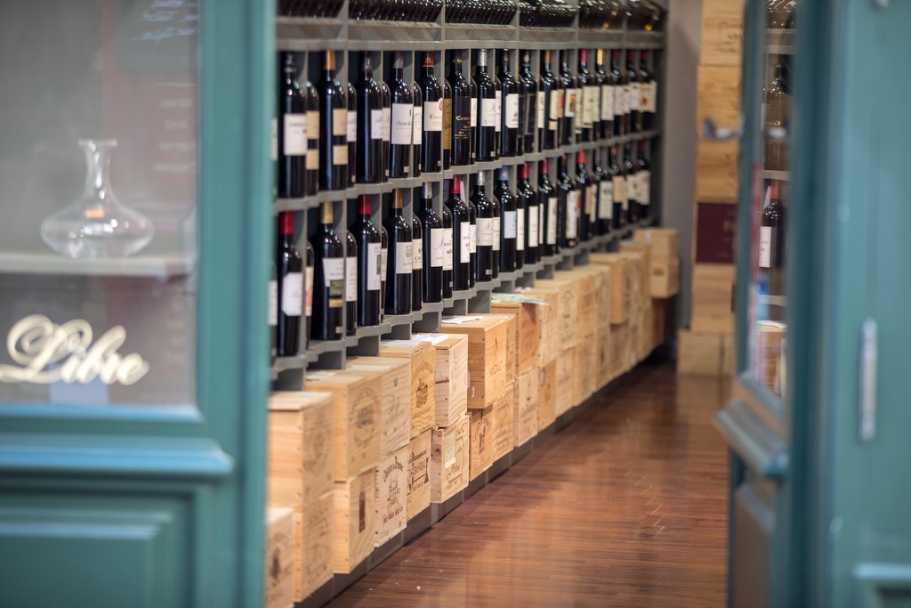 Wine shop in Saint Emilion