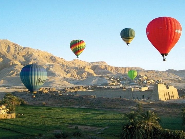 Hot Air Balloon in Luxor