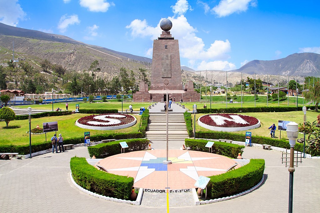 Equatorial Monument Mitad del Mundo
