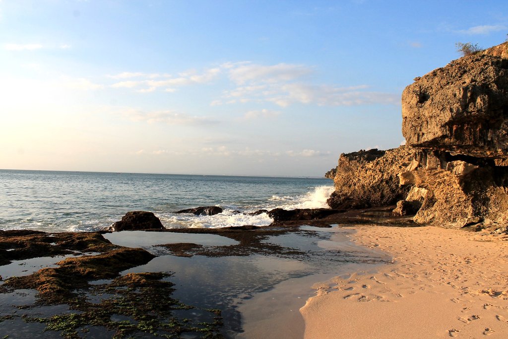 Take a tour of the beaches of the Bukit Peninsula