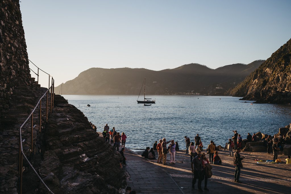 Waiting for the tour boat in Vernazza
