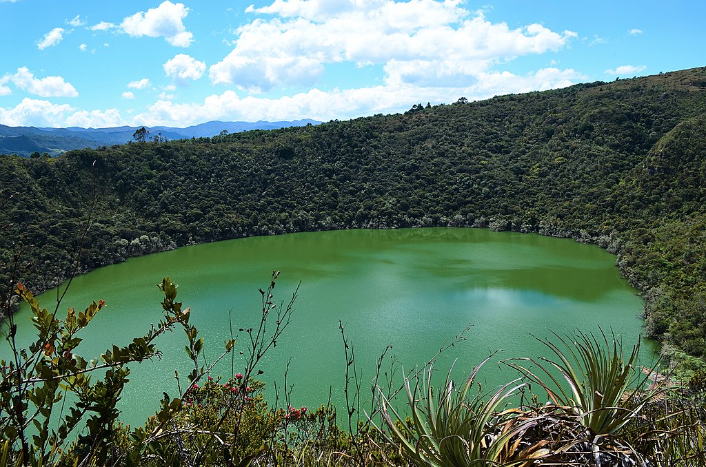 Hiking at Laguna de Guatavita