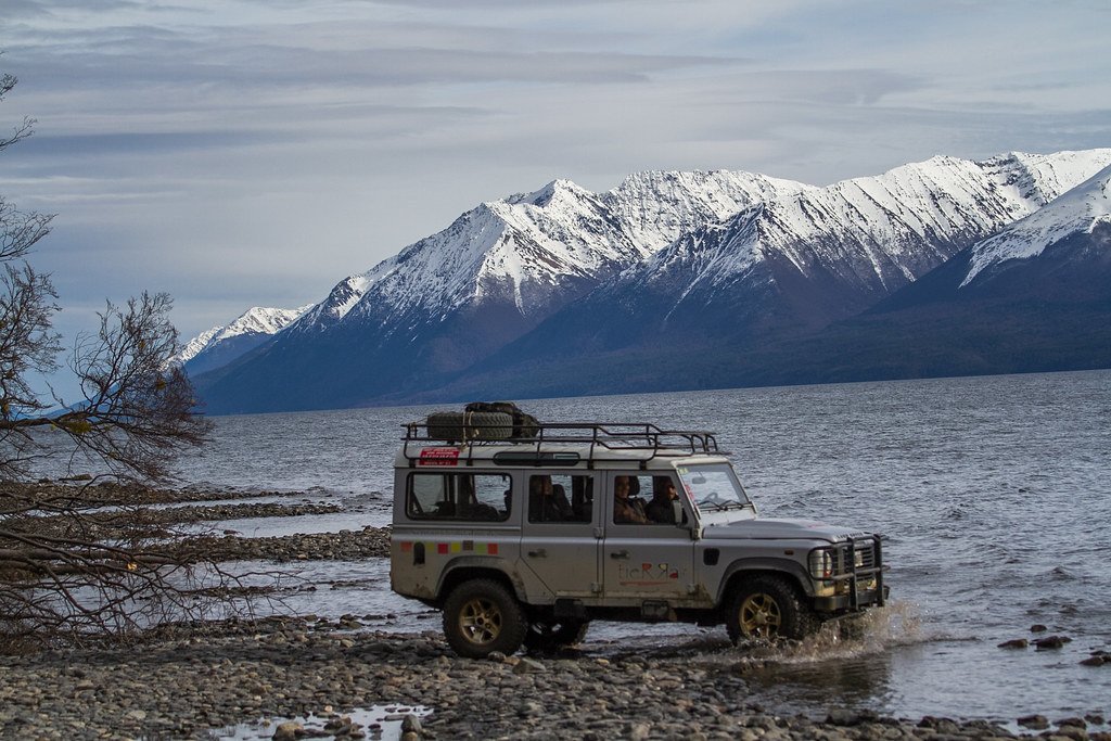 Visit hidden gems on the Lakes Off-Road tour