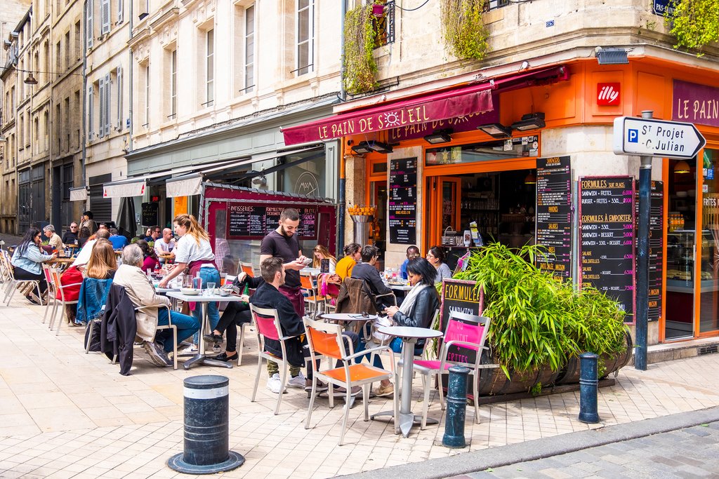An outdoor café in Bordeaux, France