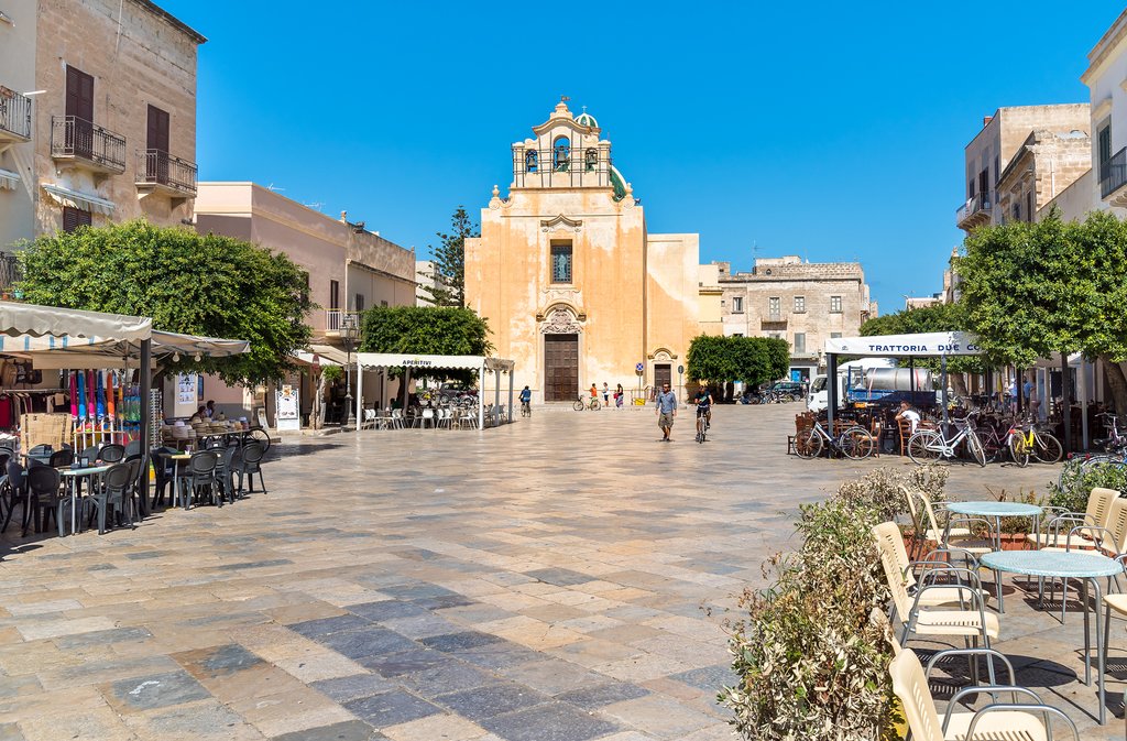 Town square on the Aegadi Island of Favignana