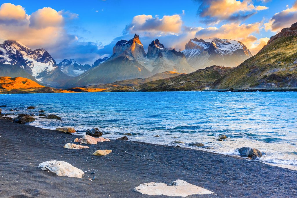Lake Pehoé, Torres del Paine