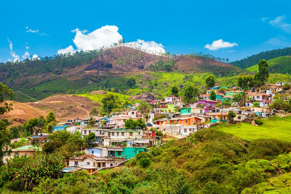 Spend two nights in Munnar, surrounded by plantations