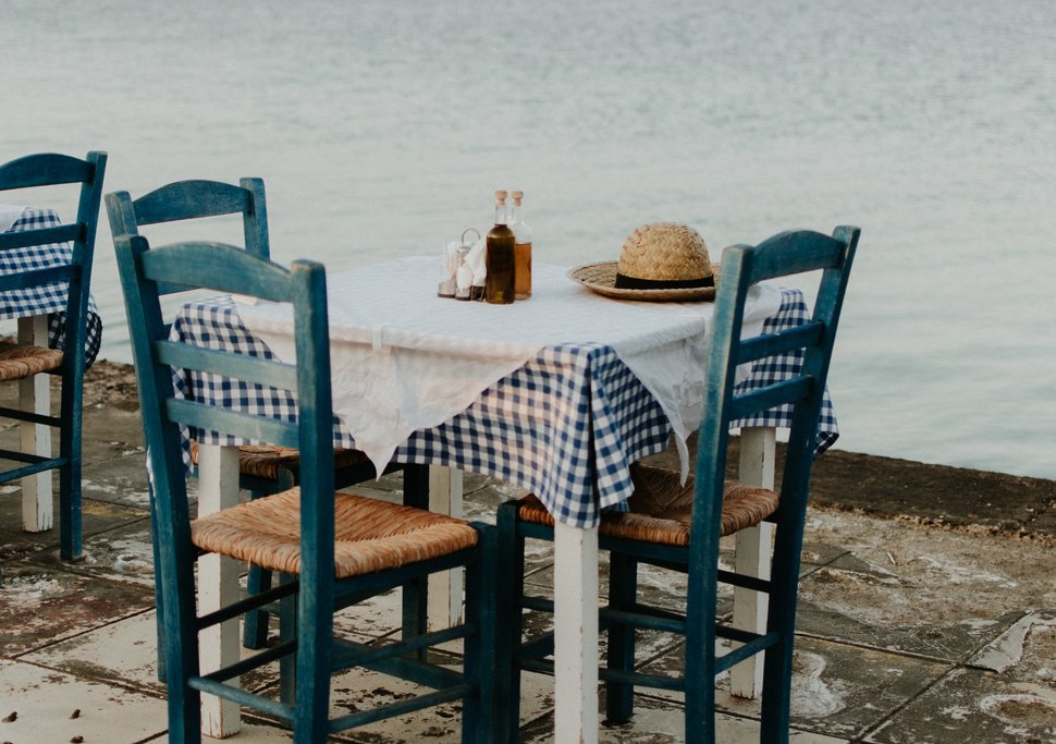 Casual outdoor dining