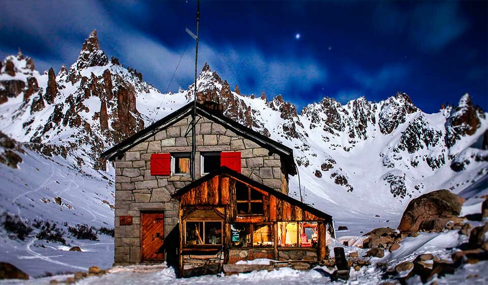 Private Refugio Frey Ridge Trek