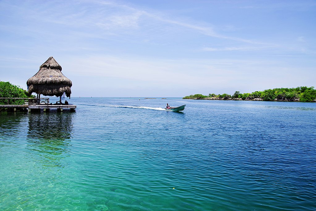 Tropical islands off the coast of Cartagena.