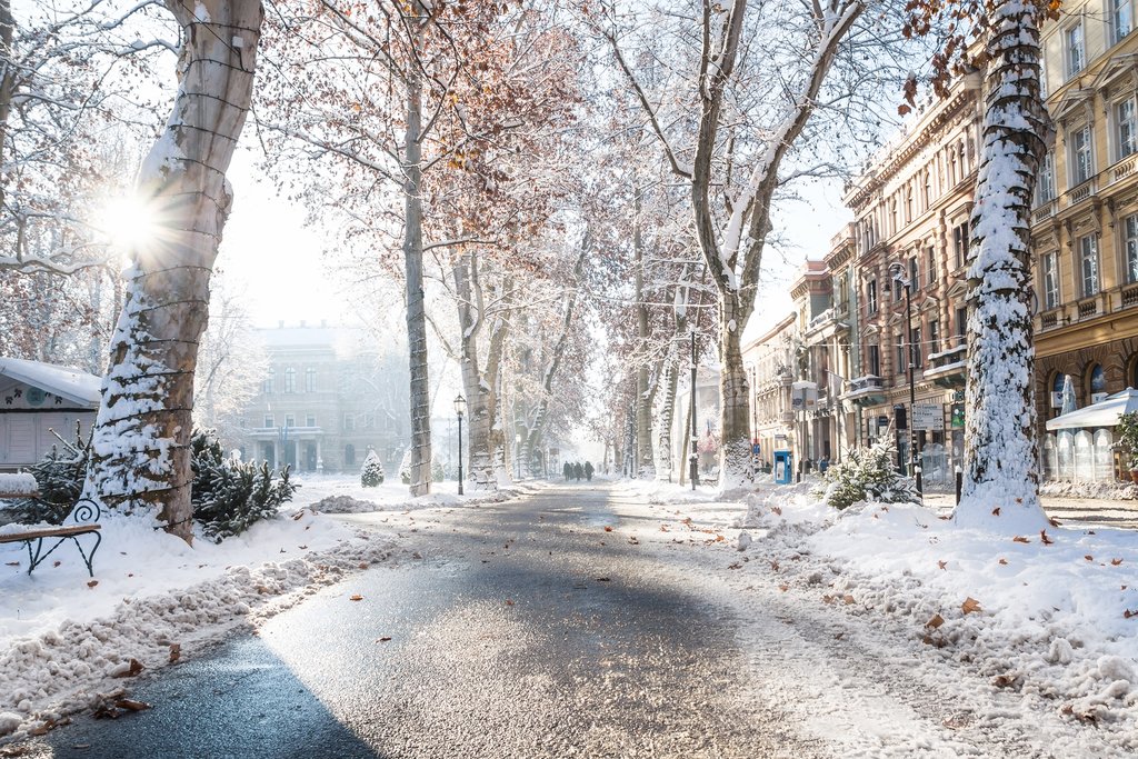 Zagreb's Zrinjevac Park lights up in winter