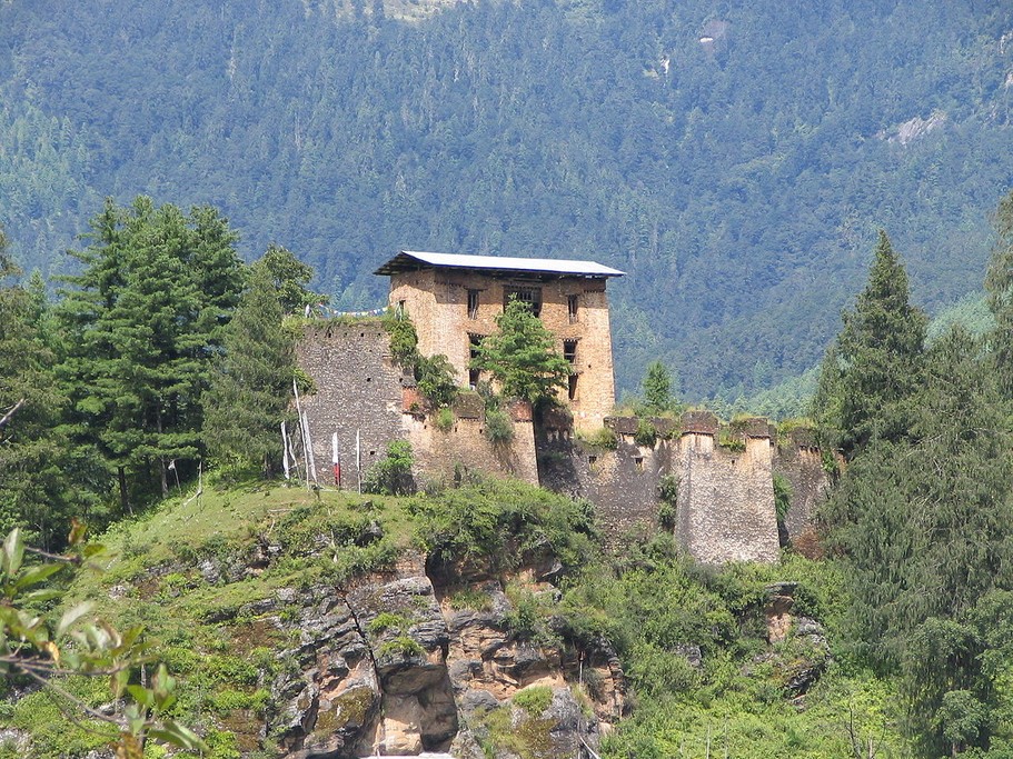 Drugyel Dzong ruins